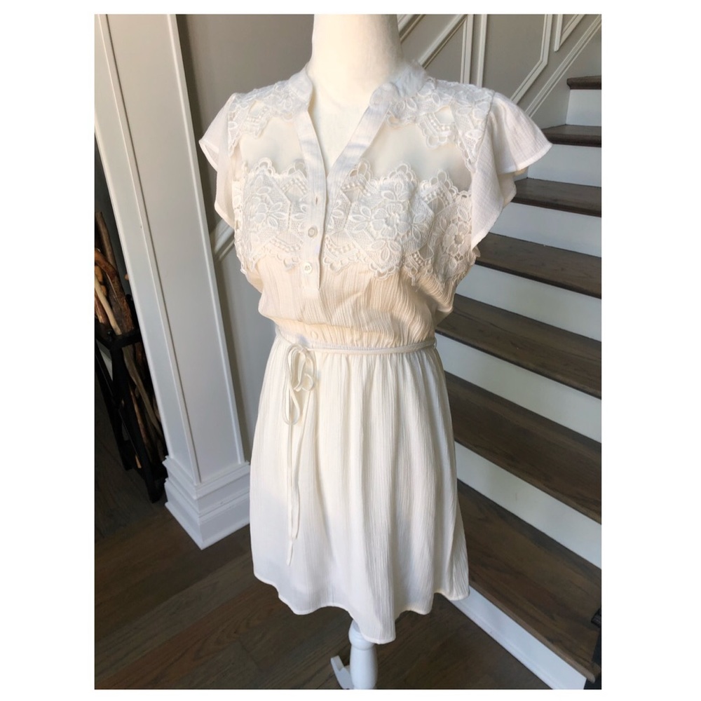 Gorgeous Ivory Colored Dress With Lace Detail